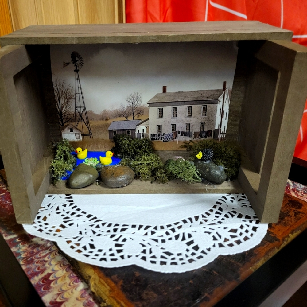 Miniature Farmhouse Diorama with Ducks